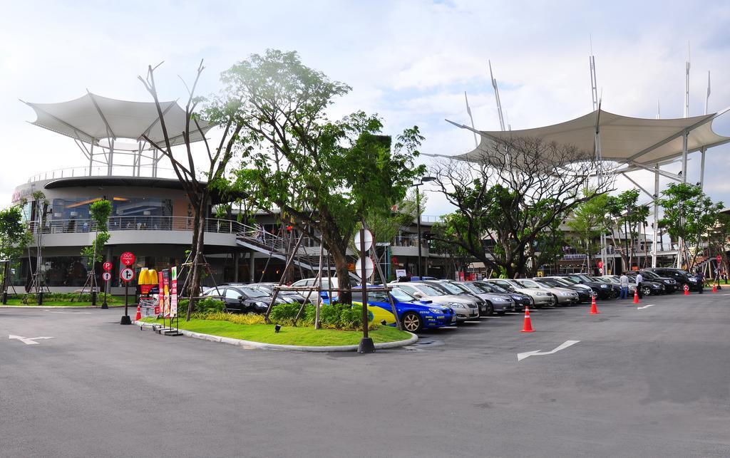 A Joy House - Kaset Nawamin City Bangkok Dış mekan fotoğraf