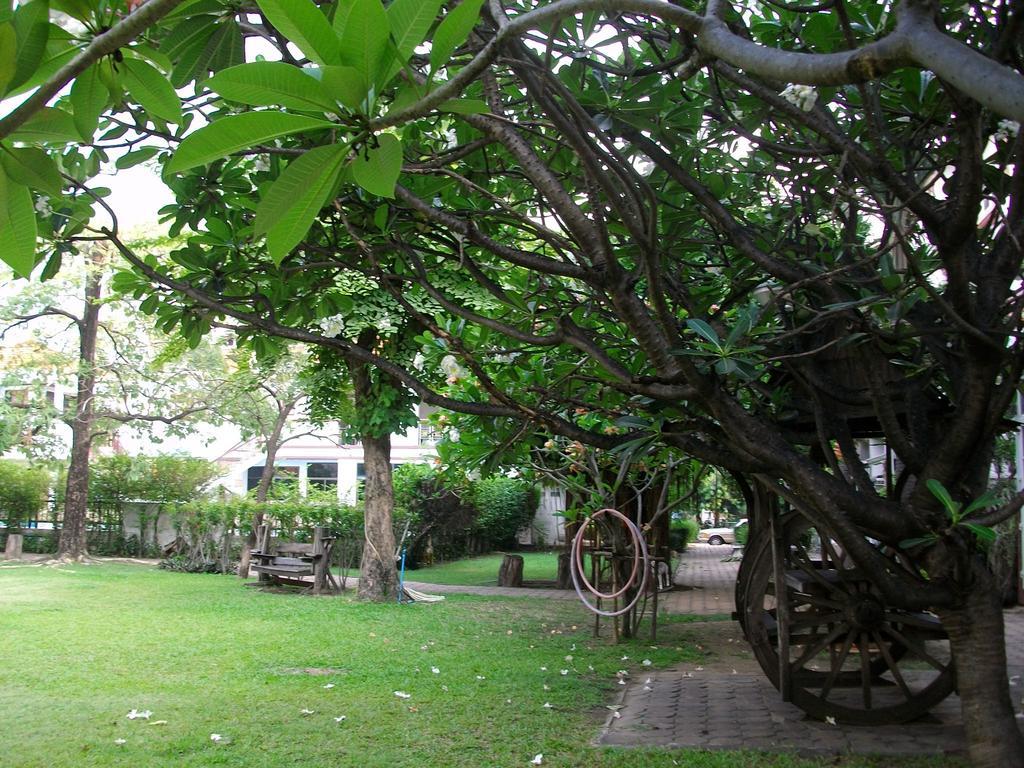 A Joy House - Kaset Nawamin City Bangkok Dış mekan fotoğraf