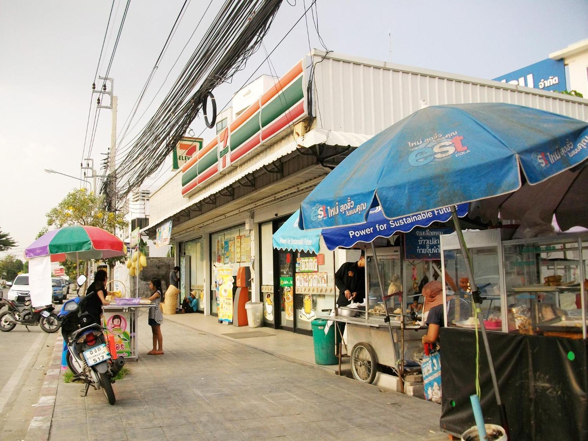 A Joy House - Kaset Nawamin City Bangkok Dış mekan fotoğraf