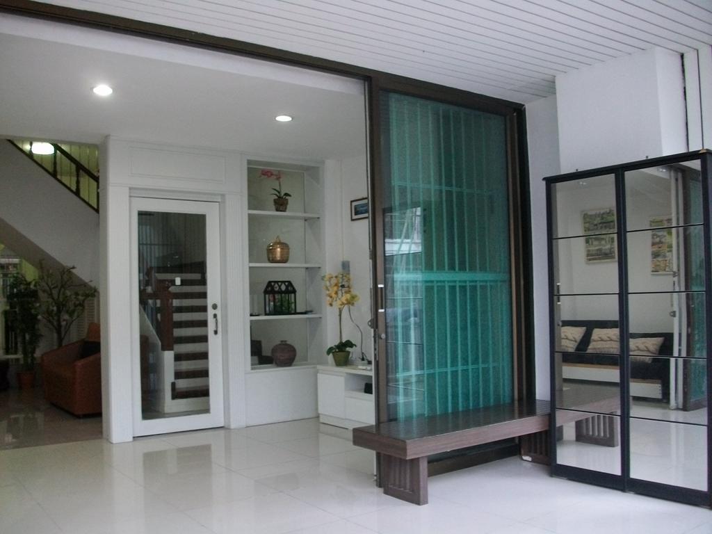 A Joy House - Kaset Nawamin City Bangkok Dış mekan fotoğraf